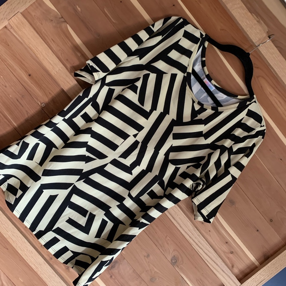 3X Lularoe Gigi